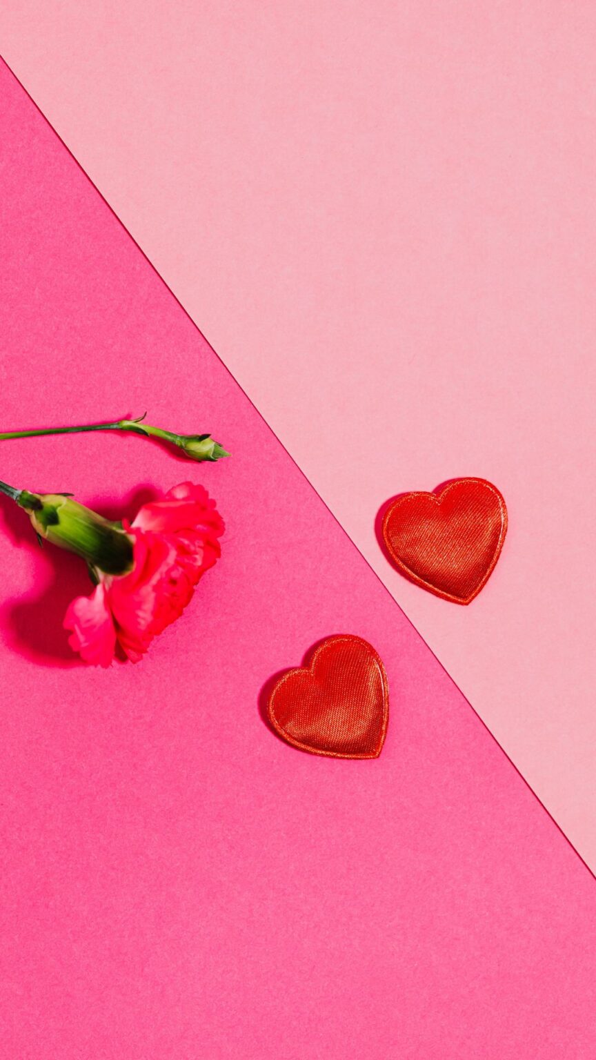 40+ Valentine's Day Wallpapers for iPhone