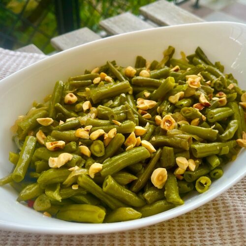 Sauteed-Green-Beans-with-Caramelized-Onions