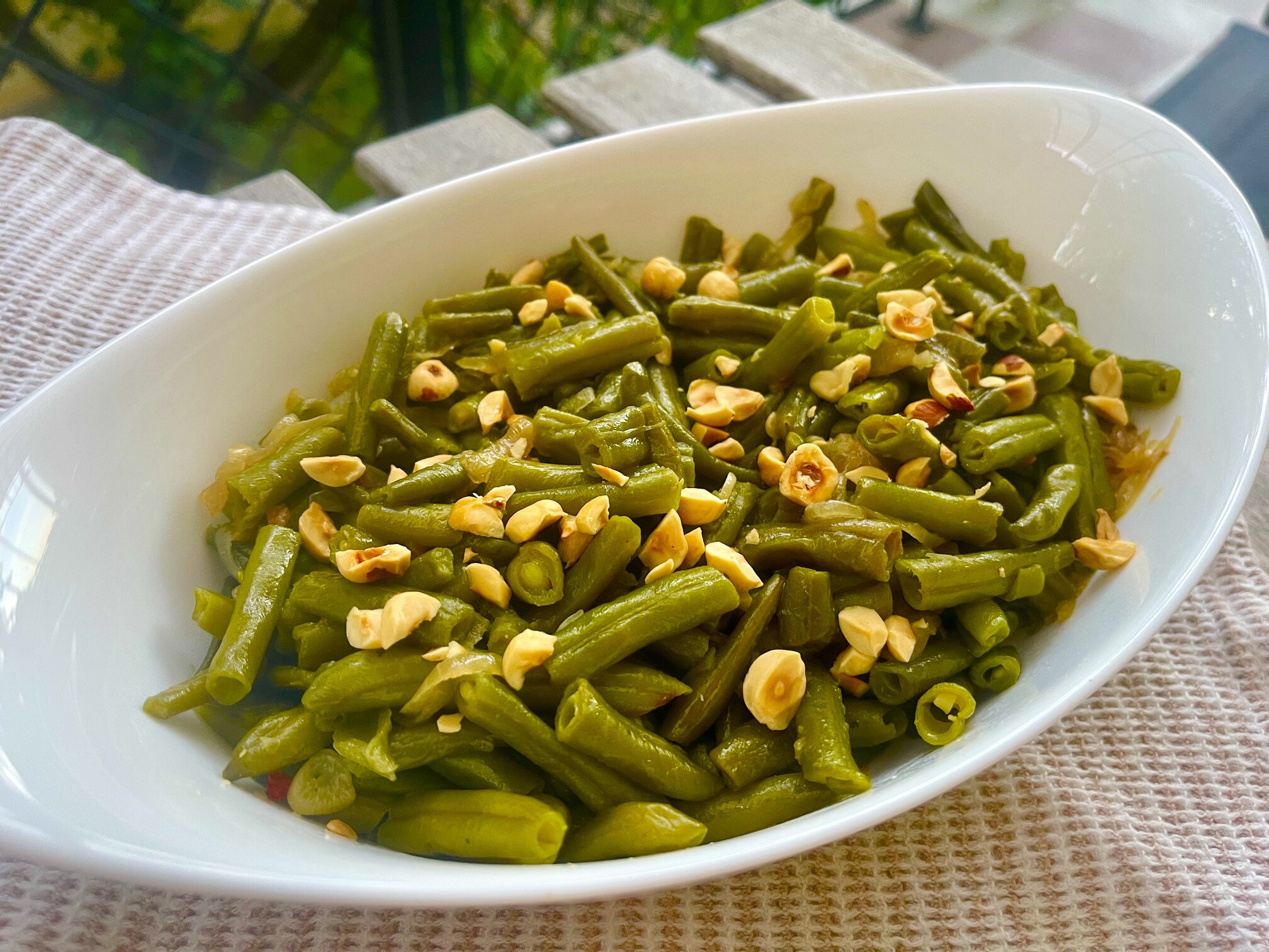 Sautéed Green Beans with Caramelized Onions - Top Moms Ideas