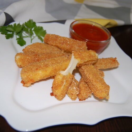 Easy Homemade Cheese Sticks