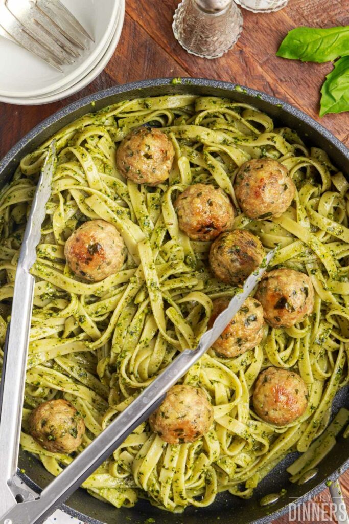 10 Delicious and Easy Pasta Recipes