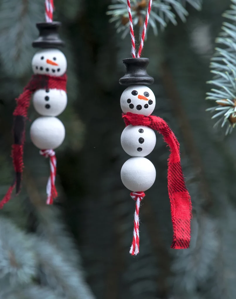 15 Wooden Christmas Craft Ideas