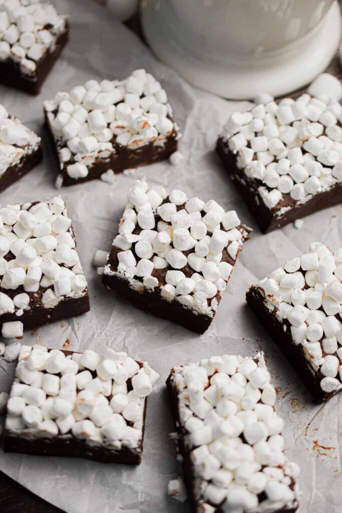 35 Irresistible Christmas Desserts – Festive Recipes and Treats to Delight This Year!