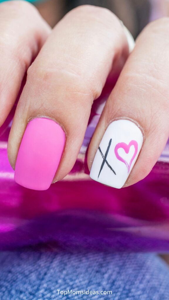 20+ Cute Valentine’s Day Nail Design Ideas