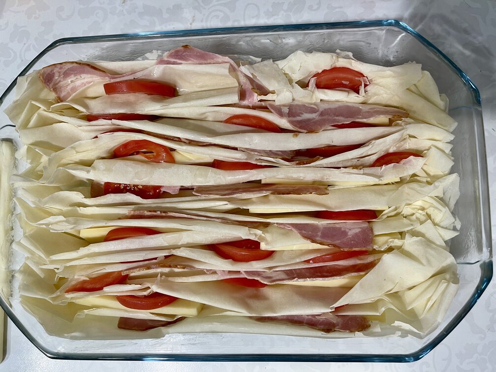 Golden Filo Pie with Ham and Cheese
