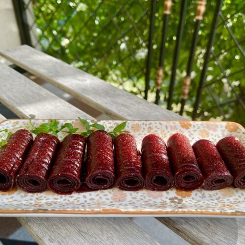 Homemade Strawberry Fruit Roll-Ups