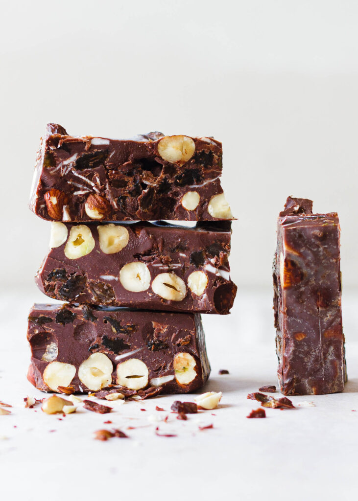 20 Best High-Protein Snacks on The Go