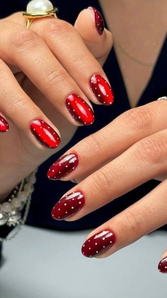 20+ Polka Dot Cat Eye Nails