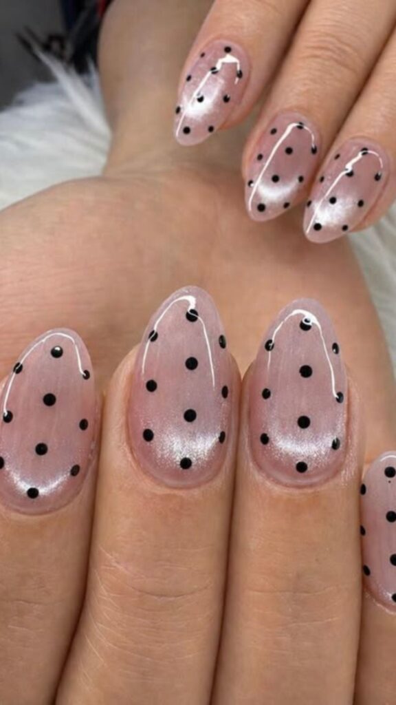20+ Polka Dot Cat Eye Nails